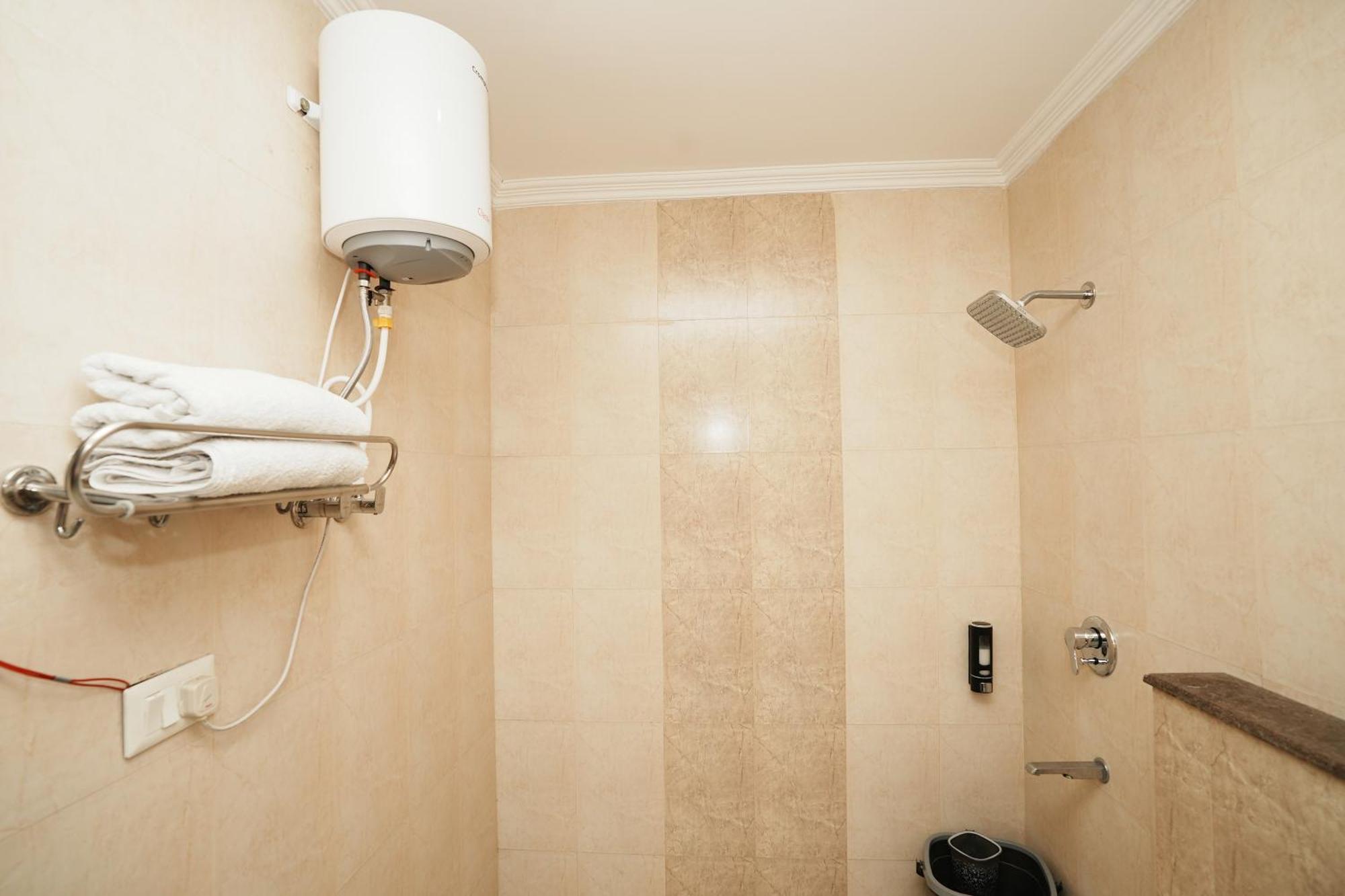 Hotel A.P Residency Ґурґаон Екстер'єр фото